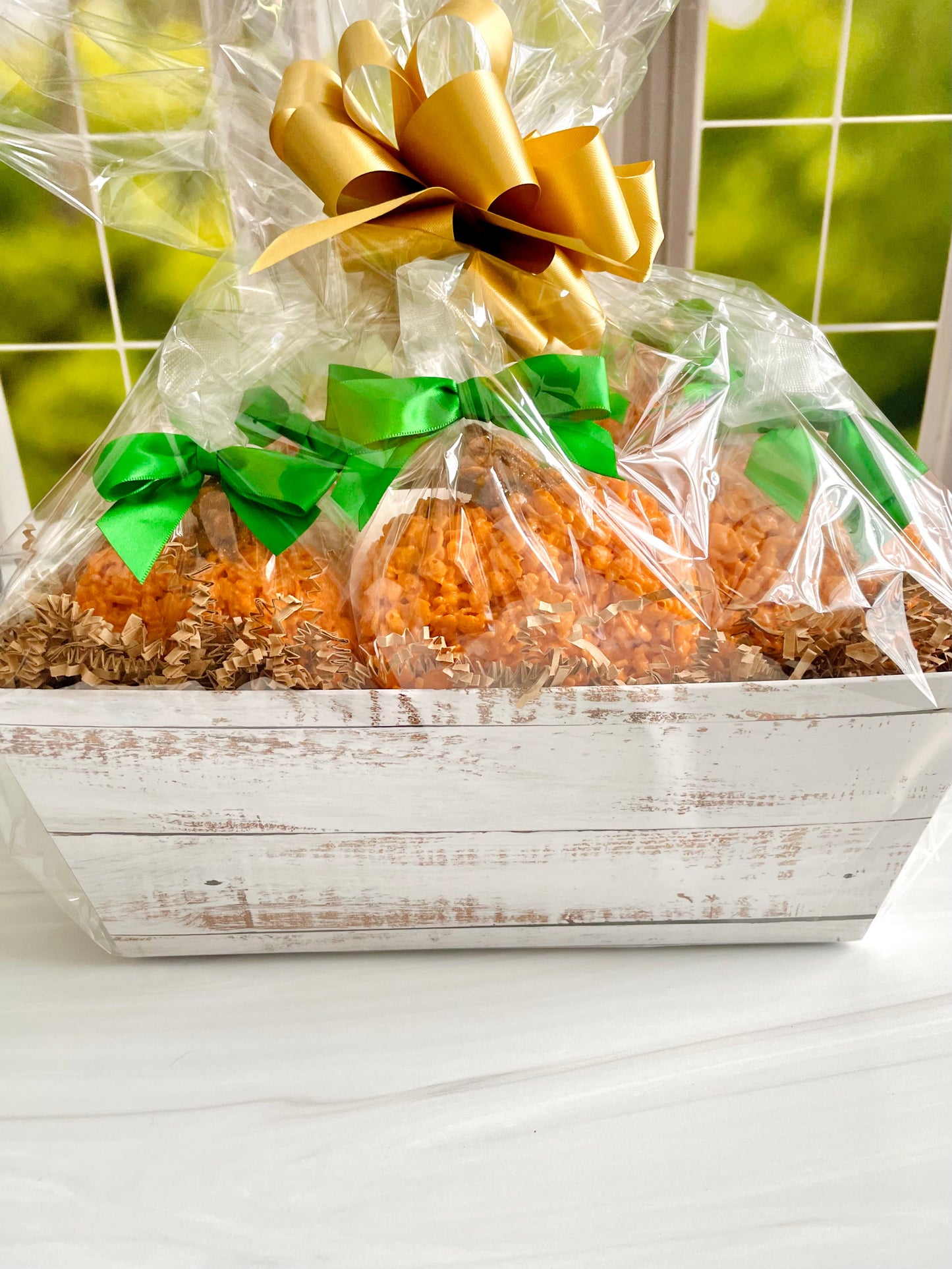 Thanksgiving Pumpkin Gift Basket by Creative Crispies Co.